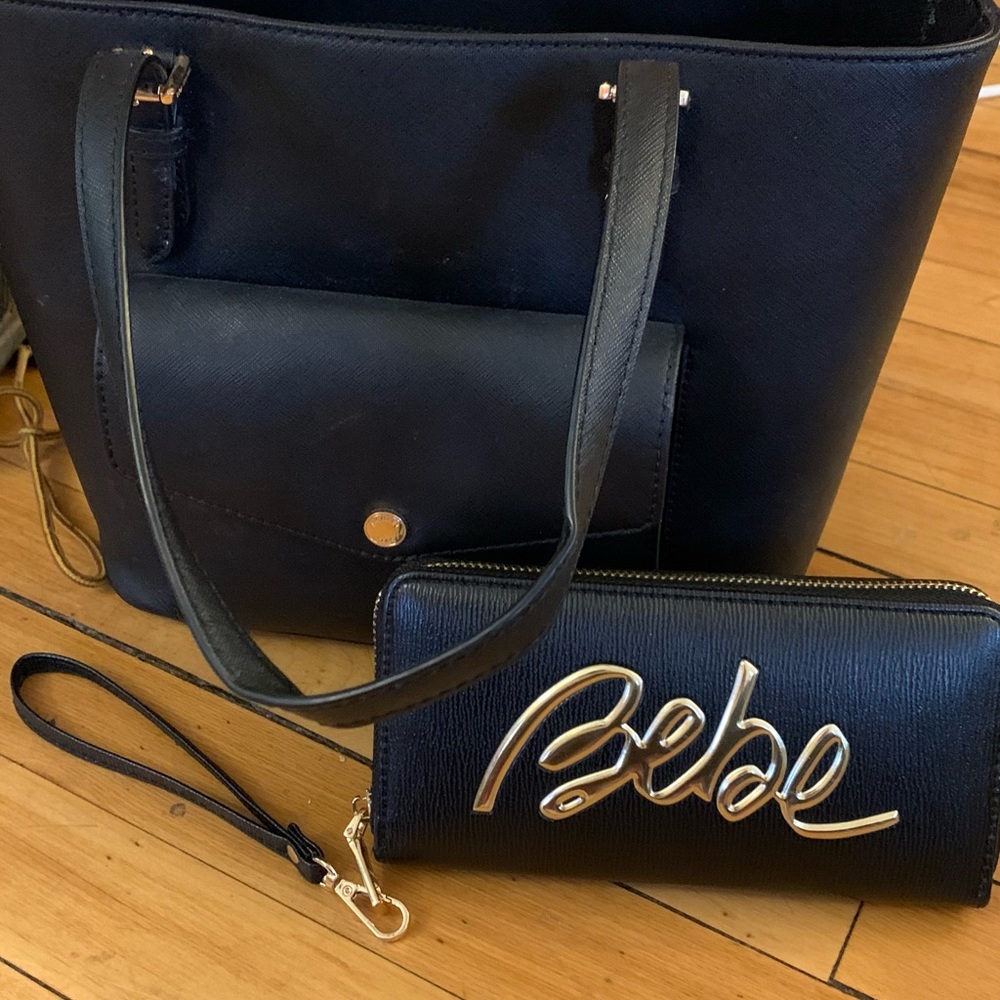 9 purses,6 wallets,6 clutches,all top brands - Picture 9 of 16